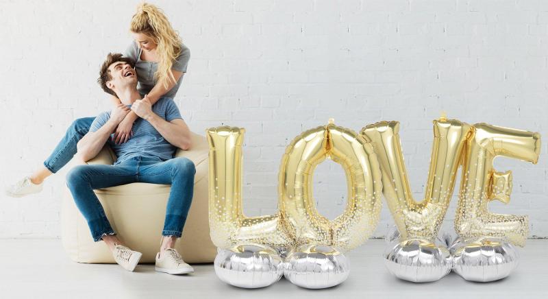 Airloonz Gold Love Balloon Phrase Yard Decoration Kit  |  Letter Letter Letter